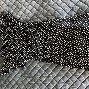 H&M Navy and White Leaf Print Dress